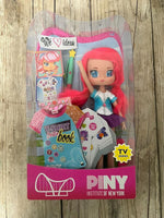 BAMBOLA PINY NAME CON LIBRO E ACCESSORI