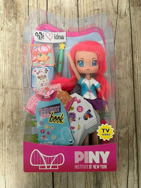 BAMBOLA PINY NAME CON LIBRO E ACCESSORI